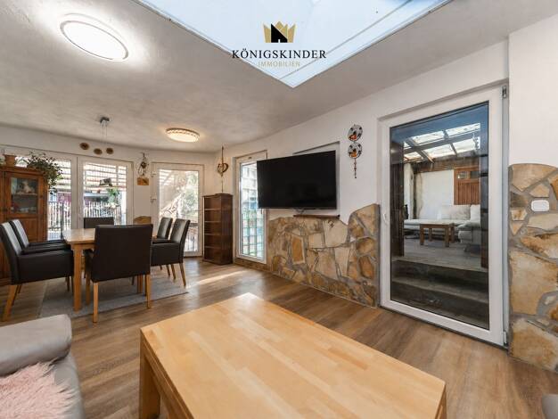 Mehrfamilienhaus zum Kauf 699.000 € 9 Zimmer 253 m² 814 m² Grundstück Altdorf 72655