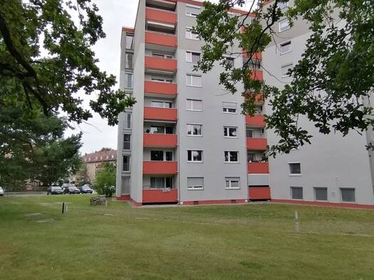 Wohnung zur Miete 1.050 € 3,5 Zimmer 95 m² Geschoss 4/7 frei ab sofort Stein Stein 90547