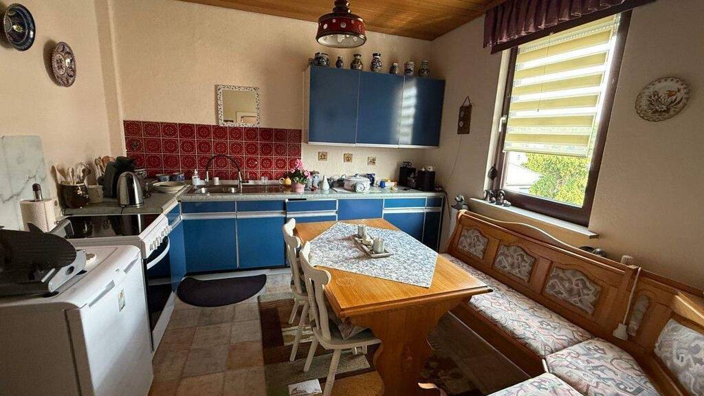 Wohnung zum Kauf 135.000 € 4 Zimmer 72,4 m² Heldenbergen Nidderau 61130