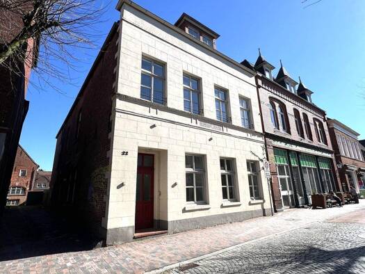 Wohnung zur Miete 495 € 1 Zimmer 48 m² EG frei ab sofort Brunnenstraße 22 Leer 26789