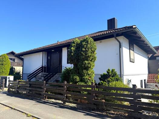 Wohnung zur Miete 1.426 € 5,5 Zimmer 124 m² Trailsdorf Hallerndorf 91352