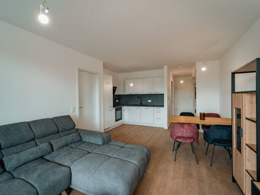 Wohnung zur Miete 715 € 2 Zimmer 57,3 m² 3. Geschoss frei ab sofort Weiden in der Oberpfalz 92637