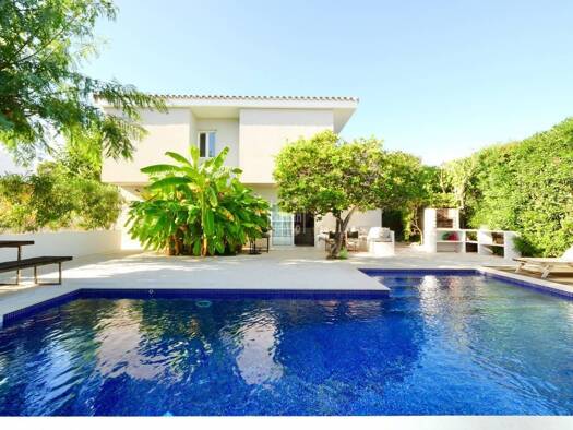 Villa zum Kauf 1.295.000 € 6 Zimmer 335 m² 741 m² Grundstück es Castell 07720
