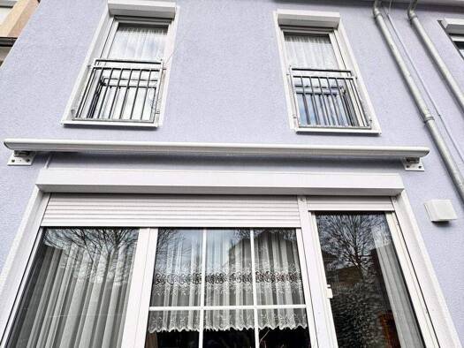 Reihenmittelhaus zum Kauf provisionsfrei 350.000 € 5 Zimmer 115 m² 139 m² Grundstück Dölau Halle (Saale) 06120