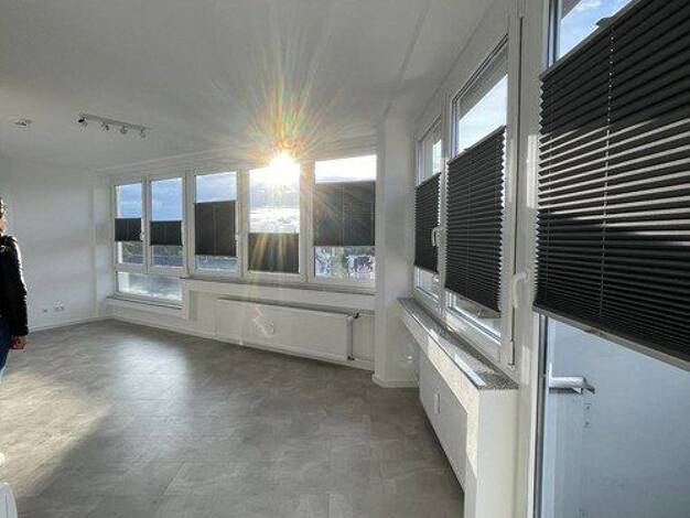 Wohnung zur Miete 650 € 1 Zimmer 36 m² 4. Geschoss frei ab 01.10.2026 Mitte Sindelfingen 71063
