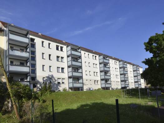 Wohnung zur Miete 405 € 3 Zimmer 59 m² 1. Geschoss frei ab 01.11.2026 Richard-Wagner-Straße 14 Innenstadt Dessau-Roßlau 06844