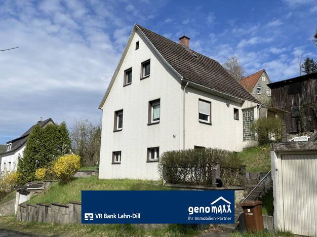 Einfamilienhaus zum Kauf 99.000 € 6 Zimmer 89 m² 819 m² Grundstück Ewersbach Dietzhölztal / Ewersbach 35716