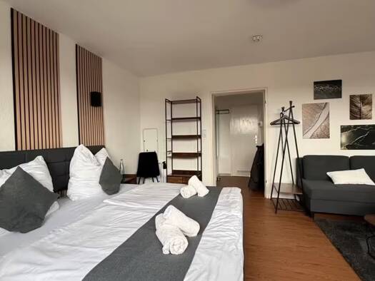 Wohnung zur Miete 670 € 1 Zimmer 32 m² frei ab sofort Alt-Laatzen Laatzen 30880