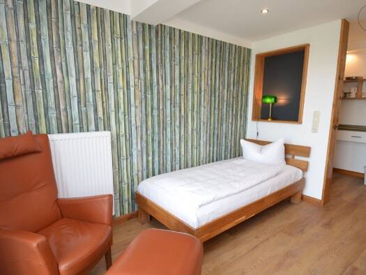 Wohnung zur Miete Wohnen auf Zeit 1.500 € 1 Zimmer 25 m² frei ab sofort Oberhausen Augsburg 86154