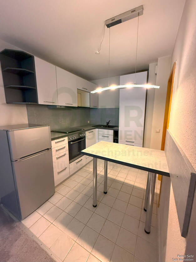 Wohnung zum Kauf 69.500 € 2 Zimmer 56 m² EG Gebiet Talstraße / Trillerberg Zwickau 08066