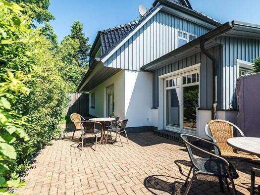 Haus zum Kauf 798.000 € 5 Zimmer 125 m² 338 m² Grundstück Zingst 18374