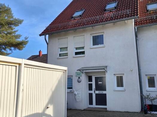 Reihenhaus zur Miete 2.190 € 5 Zimmer 144 m² 220 m² Grundstück frei ab 01.12.2026 Altdorf 71155