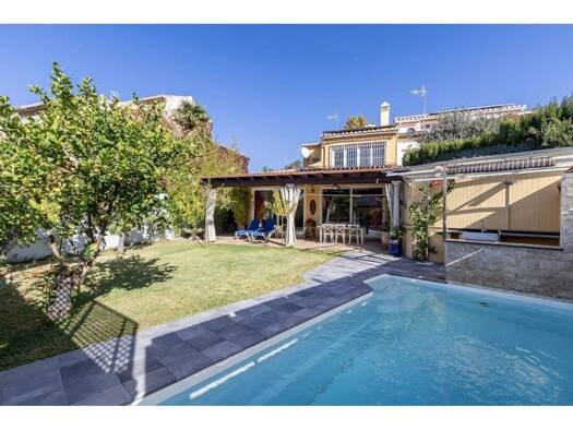 Villa zum Kauf 1.100.000 € 4 Zimmer 260 m² 400 m² Grundstück Granada 18008