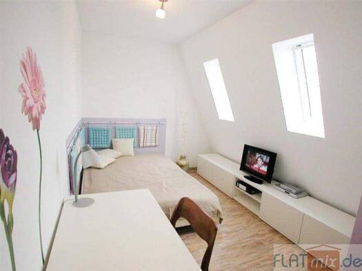 Wohnung zur Miete 645 € 1 Zimmer 1 m² frei ab 01.03.2026 Innenstadt Bielefeld-Mitte 33602