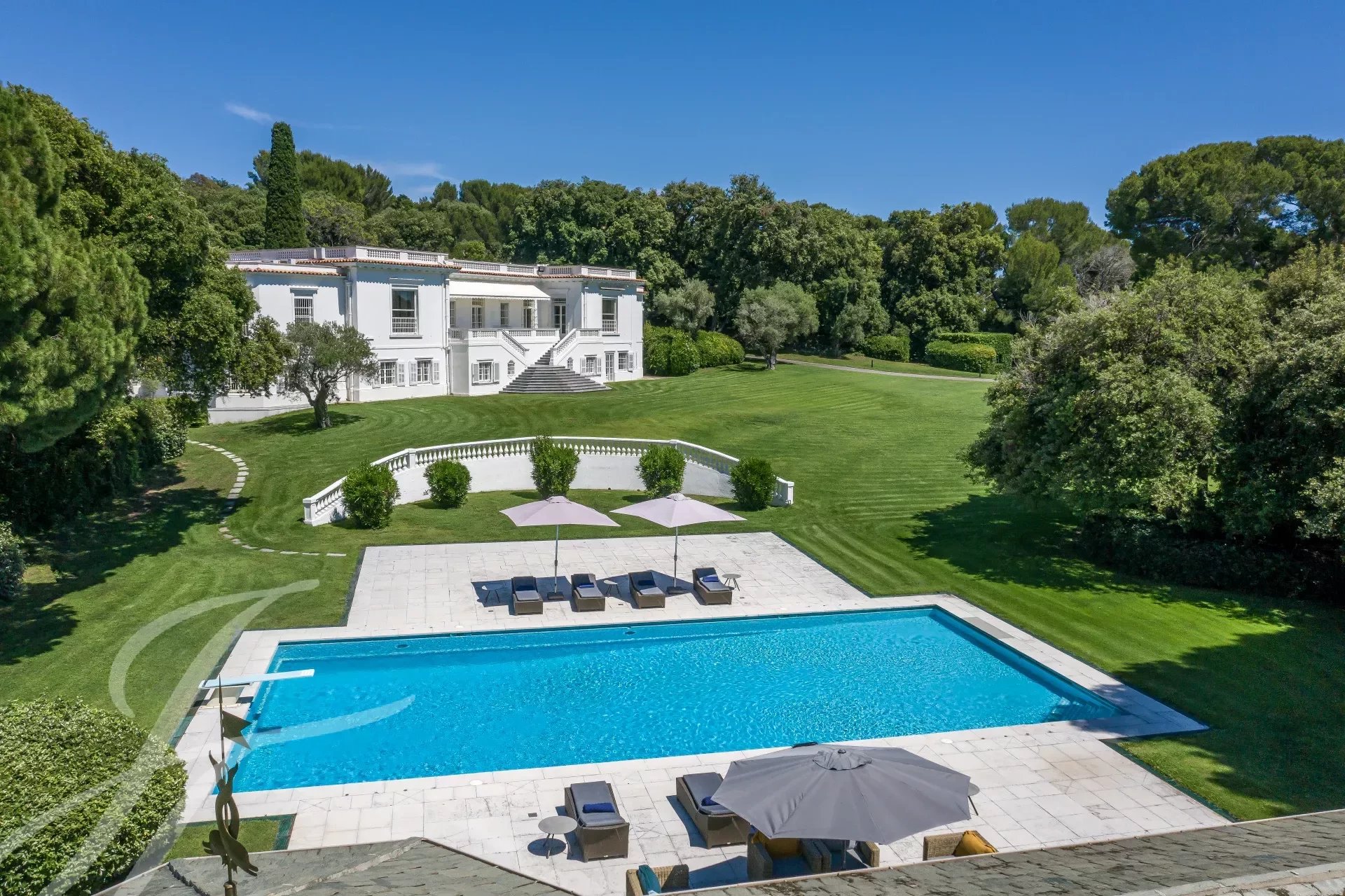 Haus zur Miete Wohnen auf Zeit provisionsfrei 775 m²<br/>Wohnfläche Le Cap Antibes 06160