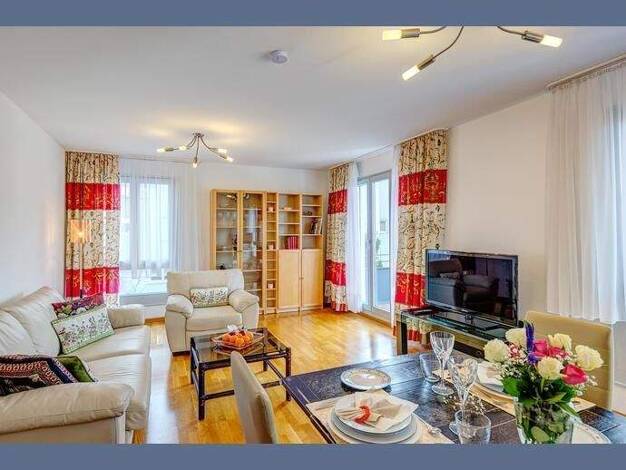 Wohnung zur Miete Wohnen auf Zeit 2.500 € 3 Zimmer 73 m² frei ab 16.03.2026 Schwabing-West München 80797