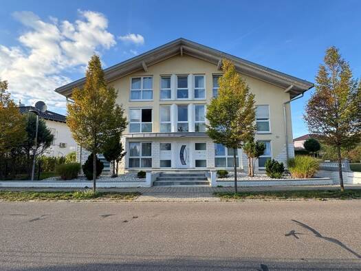 Wohnung zum Kauf 389.999 € 2,5 Zimmer 89 m² 3 Geschosse Mutlangen Mutlangen 73557