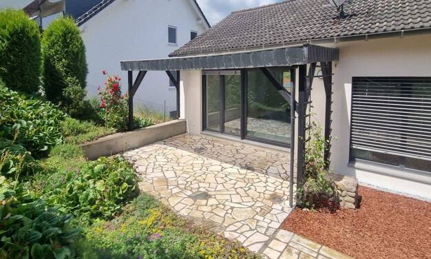 Einfamilienhaus zur Miete 2.900 € 5 Zimmer 207 m² 579 m² Grundstück frei ab 15.07.2025 Hauptstr. 156 Schwabsburg Nierstein 55283