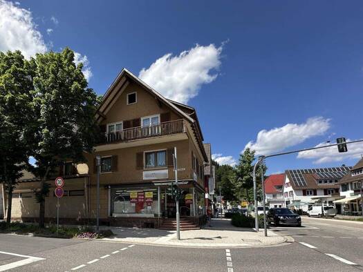 Mehrfamilienhaus zum Kauf 345.000 € 10 Zimmer 209 m² 483 m² Grundstück Baiersbronn 72270