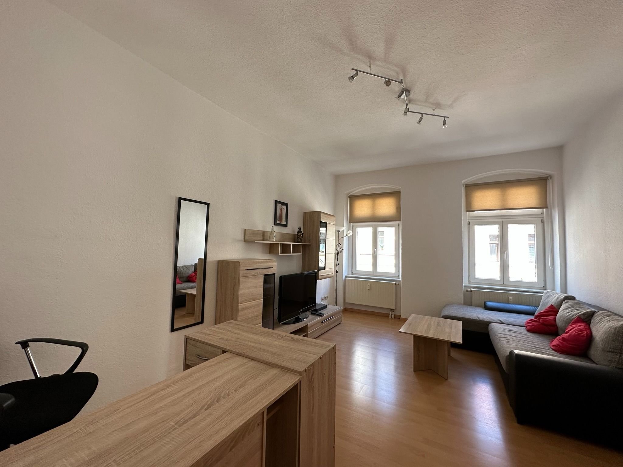 Wohnung zur Miete 350 € 2 Zimmer 44,9 m²<br/>Wohnfläche 2.<br/>Geschoss Jauernicker Straße 24 Südstadt Görlitz 02826