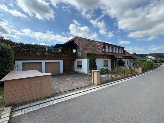 Mehrfamilienhaus zum Kauf 1.099.000 € 18 Zimmer 665,2 m² 980 m² Grundstück Trosdorf Bischberg 96120