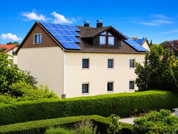 Mehrfamilienhaus zum Kauf als Kapitalanlage geeignet 599.000 € 11 Zimmer 265 m² 656 m² Grundstück Anemonenweg Burghausen Burghausen 84489