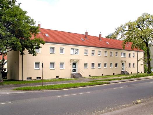 Wohnung zur Miete 539 € 2 Zimmer 64,5 m² 1. Geschoss Kaiserswerther Straße 205 Huckingen Duisburg 47259