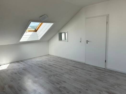 Wohnung zum Kauf 118.500 € 3 Zimmer 66,9 m² 4. Geschoss Kulmbach Kulmbach 95326