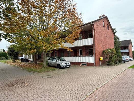 Wohnung zur Miete 330 € 2 Zimmer 50 m² 1. Geschoss frei ab sofort von Brummer Straße 15 Drochtersen 21706