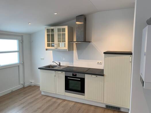 Wohnung zur Miete 700 € 2 Zimmer 34,8 m² 2. Geschoss frei ab 01.09.2025 Weisenau Mainz 55130