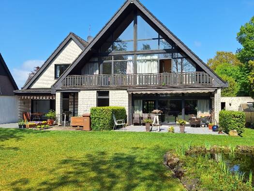 Haus zum Kauf 579.000 € 8 Zimmer 292 m² 996 m² Grundstück frei ab sofort Emsdetten 48282