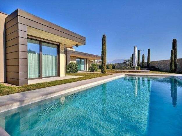 Villa zum Kauf 1.350.000 € 2 Zimmer 210 m² frei ab sofort Costermano sul Garda 37010