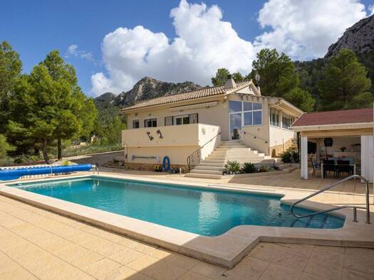 Villa zum Kauf 385.000 € 4 Zimmer 134 m² 8.500 m² Grundstück Jumilla 30529