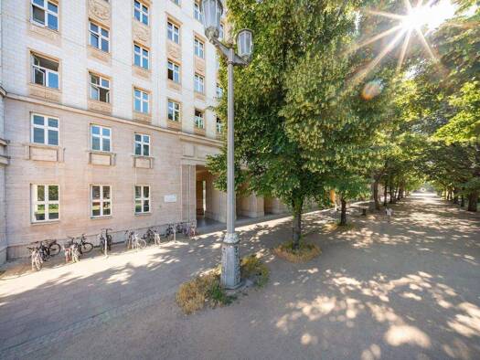 Wohnung zur Miete nur mit Wohnberechtigungsschein 580 € 2 Zimmer 67,5 m² 4. Geschoss frei ab sofort Karl-Marx-Allee 95 Friedrichshain Berlin 10243
