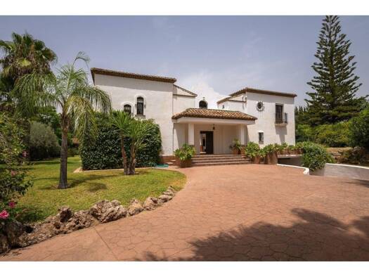 Chalet zum Kauf 1.500.000 € 6 Zimmer 865 m² 2.730 m² Grundstück Alhaurín el Grande 29120