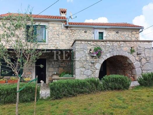 Haus zum Kauf 525.000 € 3 Zimmer 104 m² Rasopasno, Dobrinj Dobrinj