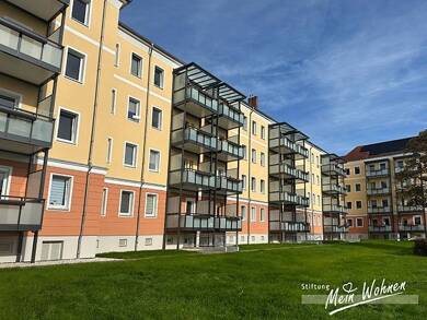 Wohnung zur Miete 370 € 3 Zimmer 64,6 m² 2. Geschoss Naumburger Str. 25 Zeitz Zeitz 06712