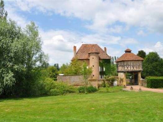 Villa zum Kauf 1.200.000 € 19 Zimmer 450 m² 111.500 m² Grundstück Nandax 42720