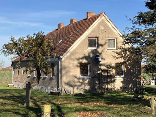 Bauernhaus zum Kauf 65.000 € 5 Zimmer 81 m² 5.772 m² Grundstück Quitzerow Kletzin 17111