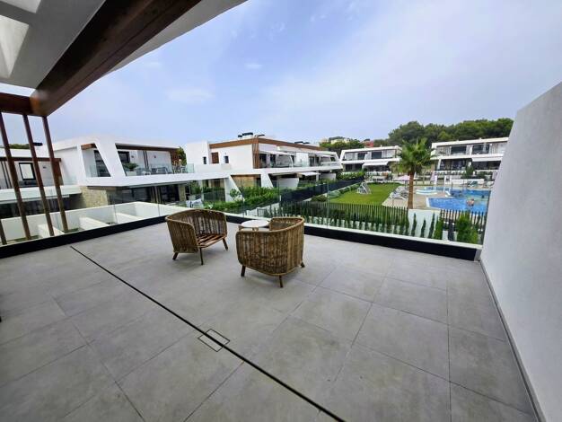Doppelhaushälfte zum Kauf - Erstbezug 877.000 € 4 Zimmer 167 m² 223 m² Grundstück frei ab sofort Cala 07590