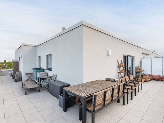 Penthouse zur Miete 2.500 € 3 Zimmer 142 m² 4. Geschoss frei ab 01.09.2026 Junkersdorf Lindenthal 50858