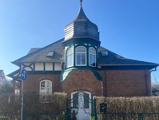 Haus zum Kauf 499.000 € 5 Zimmer 162 m² 1.027 m² Grundstück Crivitz 19089