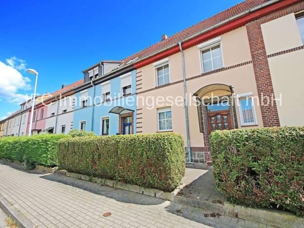 Reihenmittelhaus zum Kauf 79.000 € 4 Zimmer 100 m² 210 m² Grundstück Coswig Coswig (Anhalt) 06869