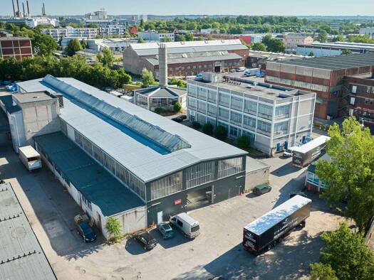 Lagerhalle zur Miete 2.475 m² Lagerfläche teilbar ab 875 m² Holthausen Düsseldorf 40589