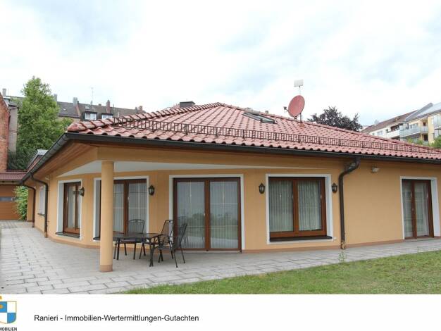 Bungalow zum Kauf 1.500.000 € 4 Zimmer 240 m² 1.923 m² Grundstück frei ab sofort Holzstr. 47 Südstadt Fürth 90763