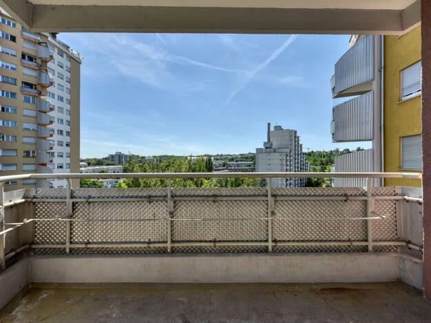 Wohnung zum Kauf 215.000 € 4 Zimmer 91,2 m² 8. Geschoss frei ab 01.01.2027 Schwabbacher Straße 15 Rot Zuffenhausen 70437