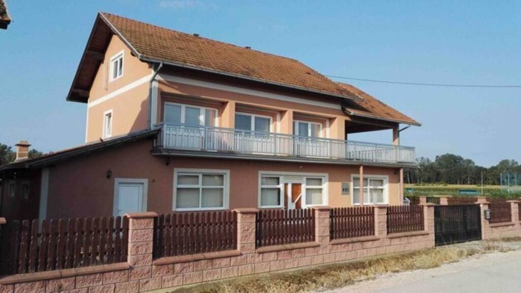Einfamilienhaus zum Kauf 40.000 € 7 Zimmer 300 m² 16.000 m² Grundstück Vucilovac 76100