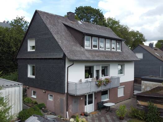 Haus zum Kauf 179.000 € 6 Zimmer 145 m² 792 m² Grundstück Berghausen Bad Berleburg-Berghausen 57319