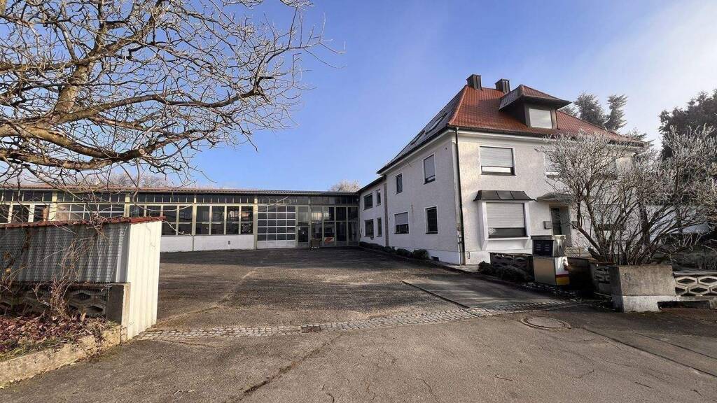 Lagerhalle zum Kauf Oberhausen 86697