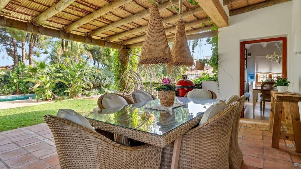 Haus zum Kauf 1.395.000 € 331 m² 1.620 m² Grundstück Dénia 03700